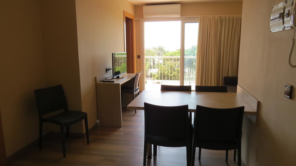 Apartaments Players Malgrat de Mar Kültér fotó