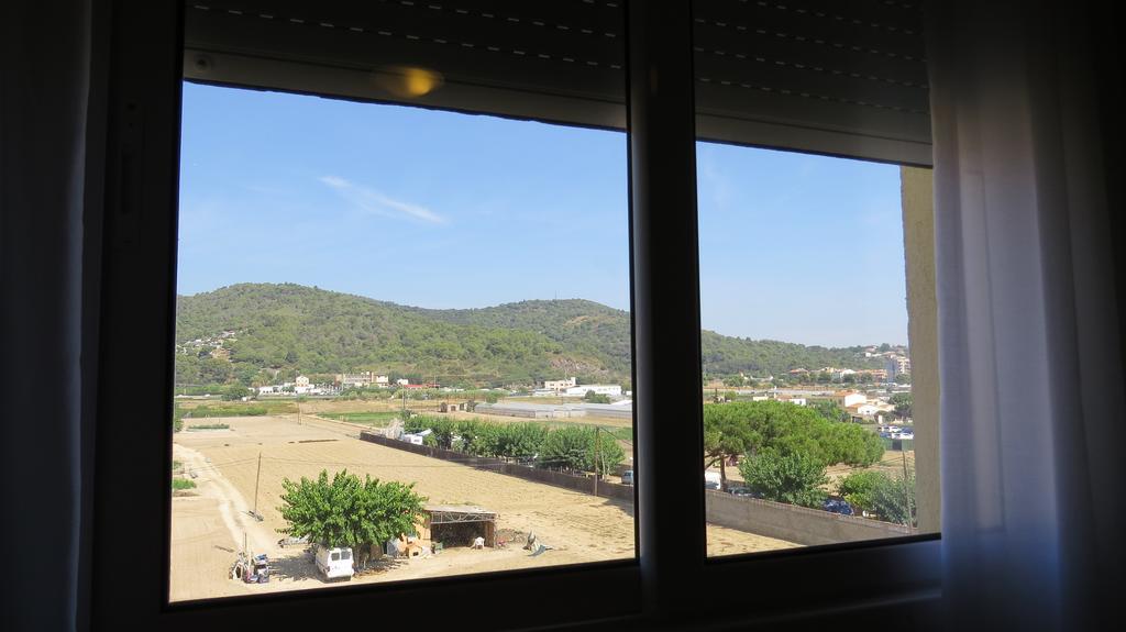 Apartaments Players Malgrat de Mar Kültér fotó
